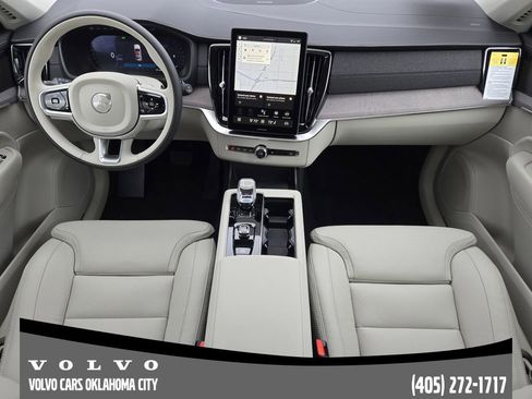 Used 2026 Volvo XC90 B6 Ultra image 25