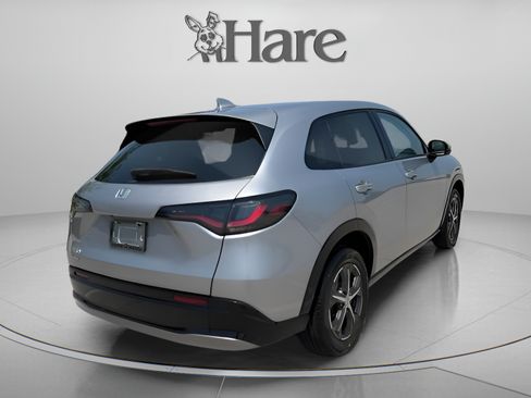 Certified 2024 Honda HR-V EX-L image 5