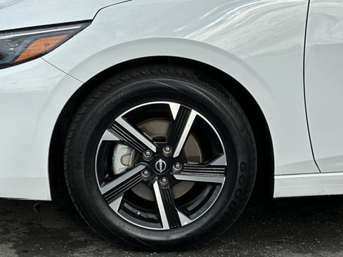 Certified 2024 Nissan Sentra SV image 25