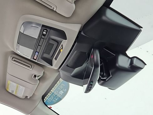 Certified 2025 Subaru Crosstrek 2.0i Premium w/ Crosstrek Mirror Package image 16