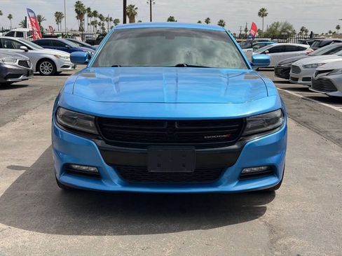 Used 2015 Dodge Charger SXT RWD image 14