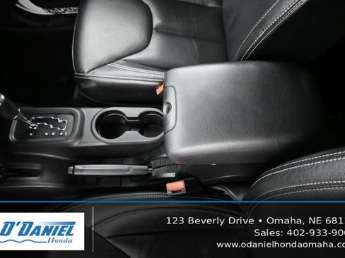 Used 2013 Jeep Wrangler Unlimited Sahara w/ Trailer Tow Group AWD/4WD image 33