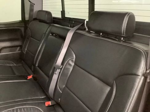 Used 2017 Chevrolet Silverado 1500 LT w/ All Star Edition AWD/4WD image 7