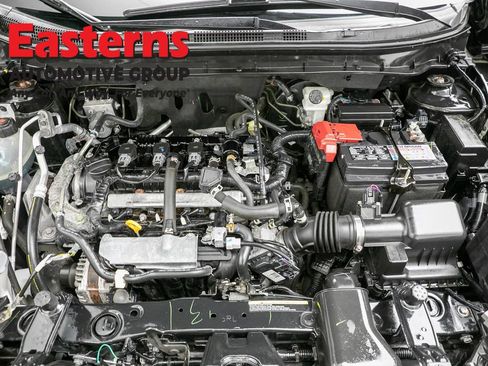Used 2023 Nissan Kicks SV FWD image 7
