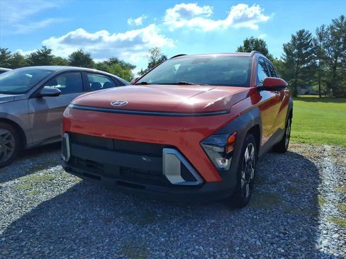 Used 2024 Hyundai Kona SEL FWD image 3