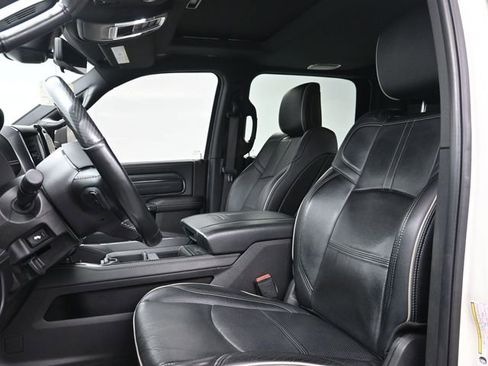 Used 2022 RAM 2500 Limited image 10