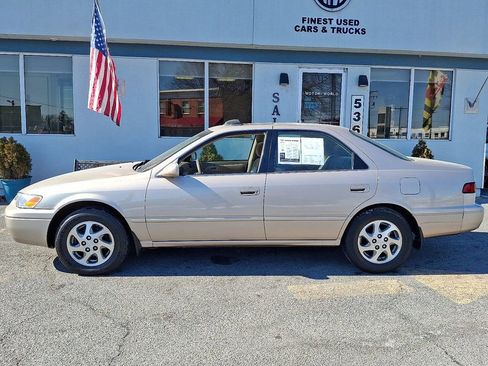 Used 1998 Toyota Camry LE image 7