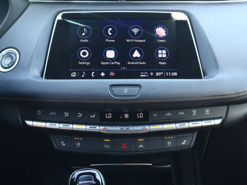 Used 2023 Cadillac XT4 Sport FWD image 16
