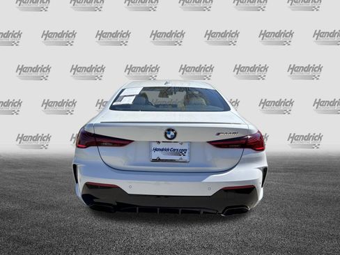 Certified 2025 BMW M440i Coupe image 9