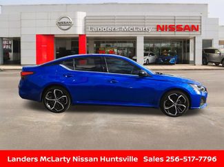 Used 2025 Nissan Altima 2.5 SR video 2