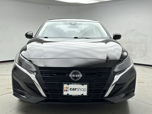 Used 2023 Nissan Altima 2.5 SV AWD/4WD image 8