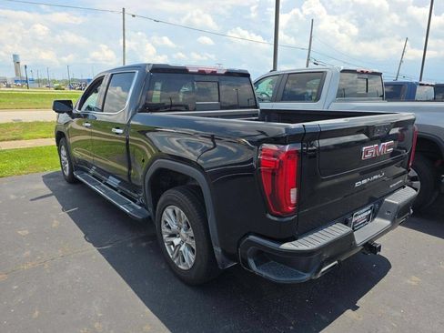 Used 2020 GMC Sierra 1500 Denali w/ Technology Package AWD/4WD image 2