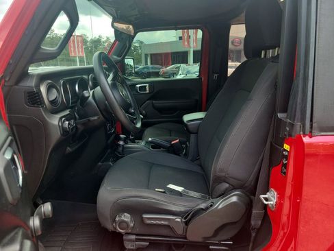 Used 2022 Jeep Wrangler Sport AWD/4WD image 14