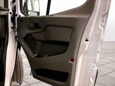 Used 2024 Ford Transit 250 Low Roof w/ Exterior Upgrade Package RWD image 23
