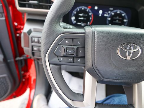 Certified 2026 Toyota 4Runner Limited image 19