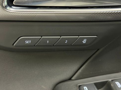 Used 2025 Buick Envision Sport Touring AWD/4WD image 16