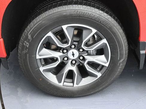 Used 2022 Chevrolet Silverado 1500 RST w/ Z71 Off-Road Package image 25