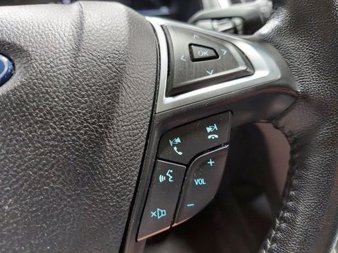 Used 2023 Ford Edge SEL image 33