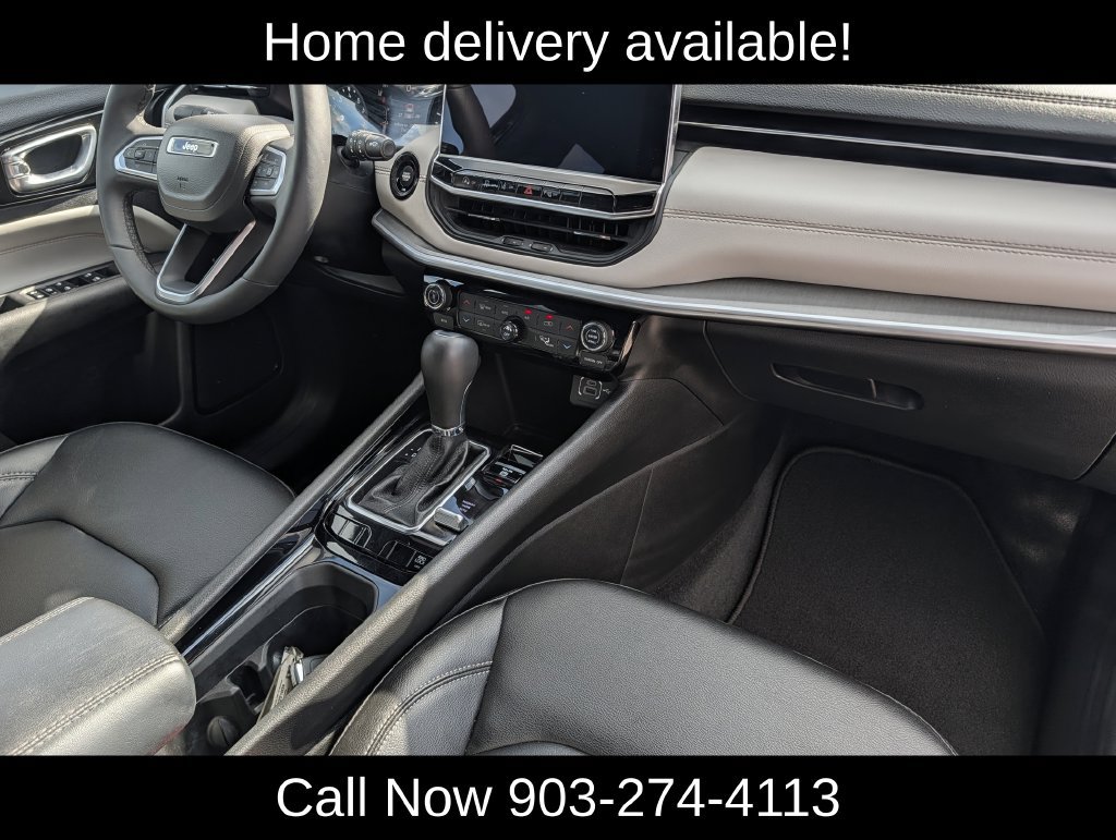 Used 2026 Jeep Compass Limited AWD/4WD image 35