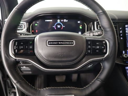 Used 2024 Jeep Grand Wagoneer Series II w/ Quick Order Packagew 28T AWD/4WD image 3