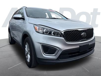 Used 2016 Kia Sorento LX