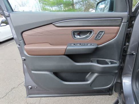 New 2026 Honda Pilot image 19