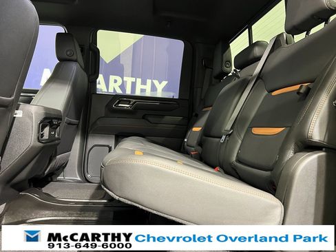 Used 2024 GMC Sierra 2500 AT4 w/ AT4 Premium Plus Package image 29