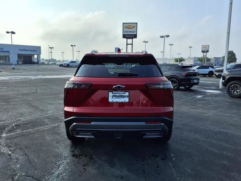 New 2026 Chevrolet Equinox ACTIV w/ Safety and Technology Package image 3