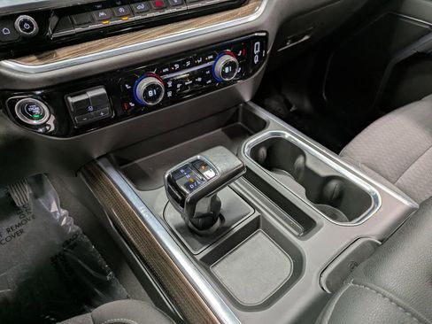 Used 2022 Chevrolet Silverado 1500 RST image 13