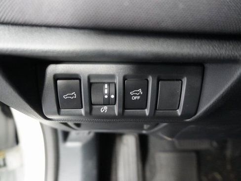 Certified 2025 Subaru Outback Premium image 15