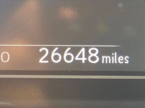 Used 2019 Lexus ES 300h w/ Accessory Package 2 FWD image 6