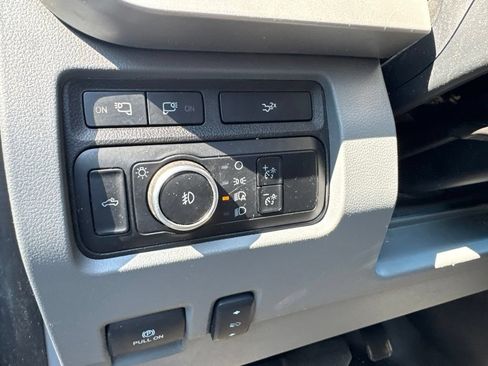 Used 2024 Ford F250 XLT w/ XLT Premium Package AWD/4WD image 13