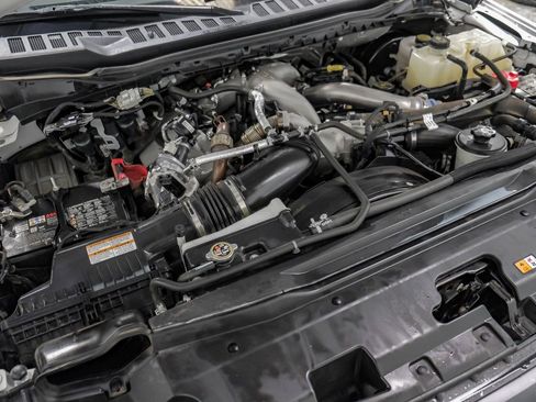 Used 2024 Ford F250 Lariat w/ Lariat Ultimate Package AWD/4WD image 58