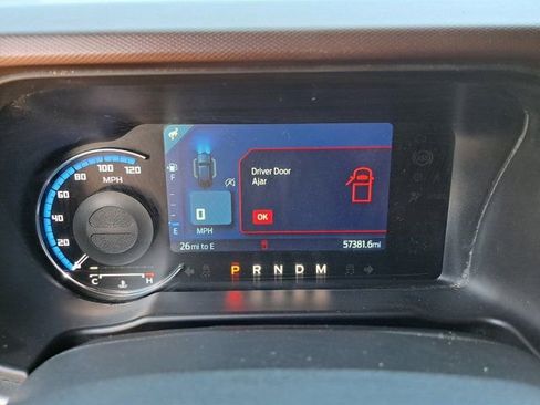 Used 2023 Ford Bronco Outer Banks w/ Sasquatch Package AWD/4WD image 9