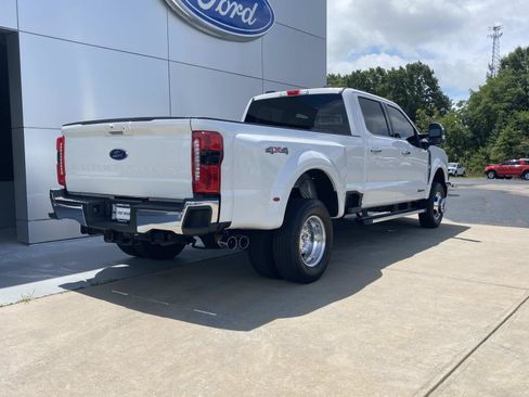Used 2025 Ford F350 Lariat w/ Chrome Package AWD/4WD image 4