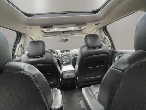 Used 2015 Chevrolet Traverse LT AWD/4WD image 11