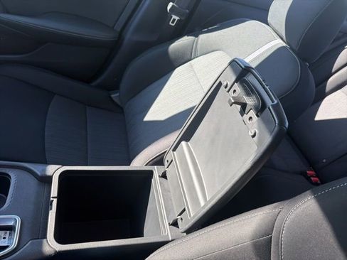 Used 2024 Nissan Sentra SV image 26