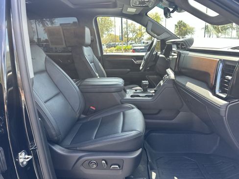 Used 2024 GMC Sierra 1500 Denali w/ Denali Reserve Package image 22