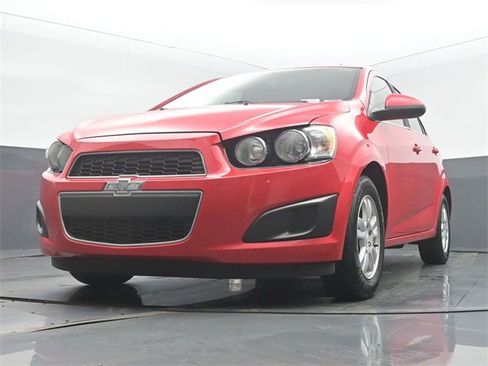 Used 2016 Chevrolet Sonic LT image 46