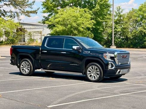 Used 2022 GMC Sierra 1500 Denali w/ Denali Reserve Package AWD/4WD image 10