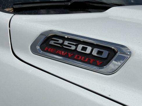 Used 2024 RAM 2500 Big Horn AWD/4WD image 8