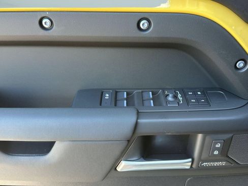 New 2026 Land Rover Defender 110 Trophy Edition AWD/4WD image 13