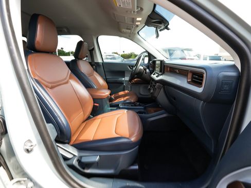 Used 2023 Ford Maverick Lariat w/ Lariat Luxury Package AWD/4WD image 45