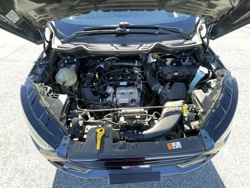 Used 2021 Ford EcoSport S image 31