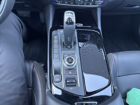 Used 2024 Maserati Levante GT Ultima image 20