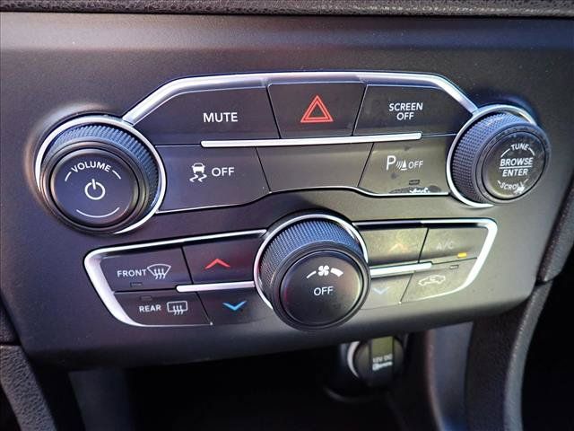Used 2023 Dodge Charger SXT RWD image 19