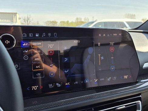 New 2026 Chevrolet Traverse High Country AWD/4WD image 20