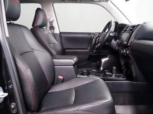 Used 2021 Toyota 4Runner TRD Off-Road Premium w/ Moonroof Package AWD/4WD image 58