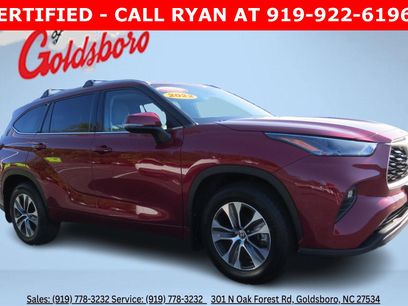 Used 2022 Toyota Highlander XLE