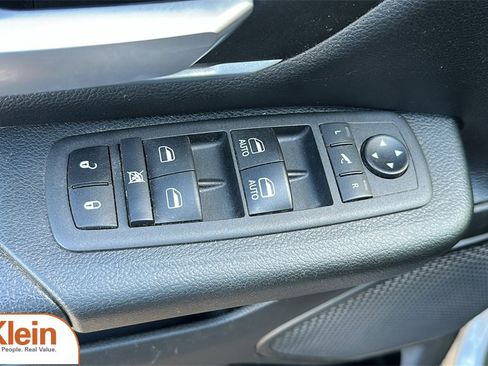 Used 2021 RAM 1500 Big Horn image 13